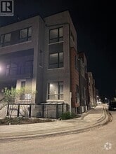 Building Photo - 17-17 Lytham Grn Cir