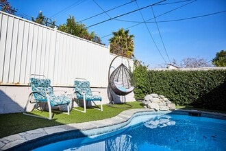 Building Photo - 446 S Almont Dr