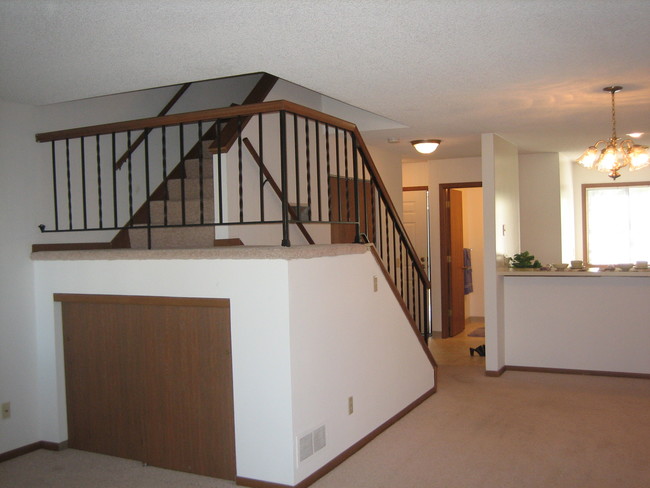 Living Room - Southcross Village Townhomes