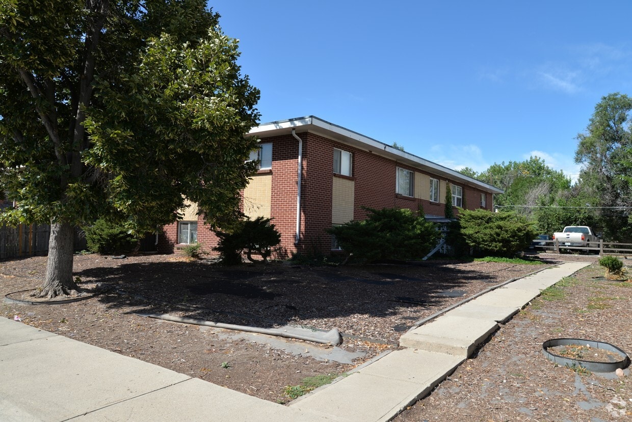 2527 Kingston St, Aurora, CO 80010 Apartments in Aurora, CO