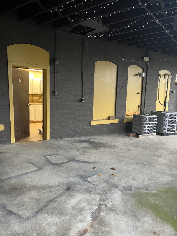Building Photo - 1411 McColloch St
