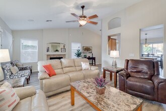 Building Photo - 1116 S Ironwood Ct
