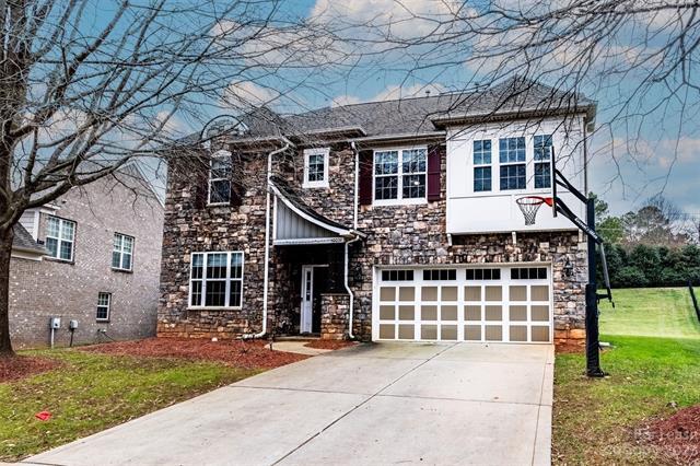 Foto del edificio - 10034 Paxton Run Rd
