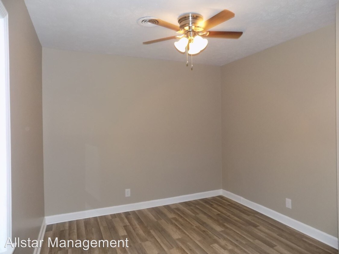 Foto del edificio - 4 br, 2 bath House - 9237 Mason St
