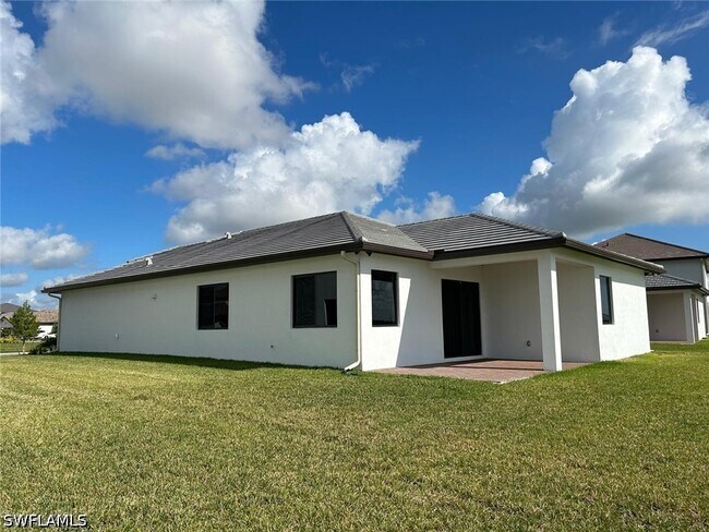 Foto del edificio - 5081 Gambero Wy