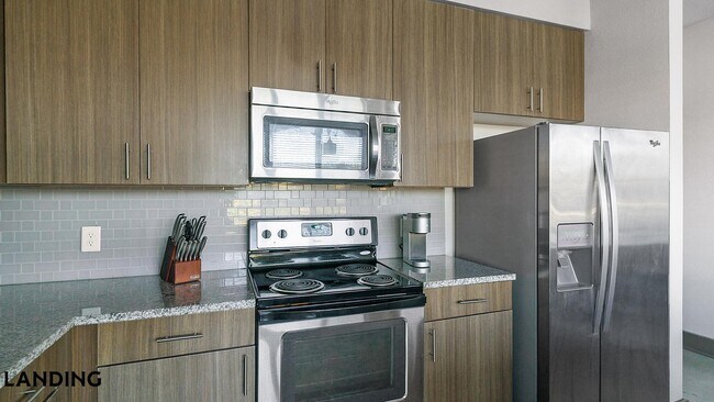 Foto del edificio - 14805 Grisby Rd