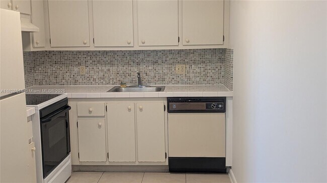Foto del edificio - 13450 SW 3rd St