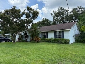Building Photo - 1846 Barker Dr