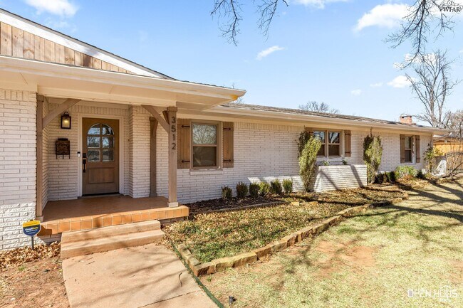 Building Photo - 3512 Juniper Ln