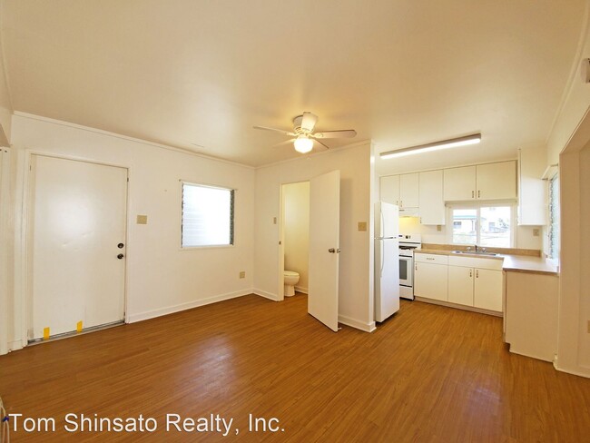 Building Photo - 1627 Nuuanu Ave