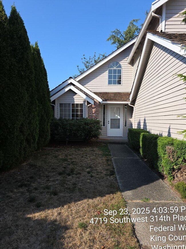 Foto del edificio - Dash Point area Charming 3 bedroom 2.5 bat...