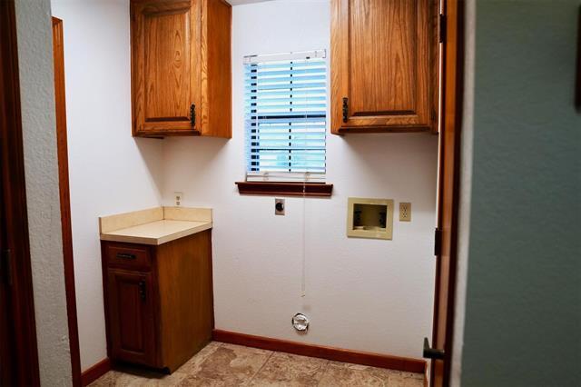 Building Photo - 405 S Denton Ave