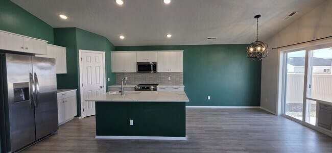 Foto del edificio - 2949 N Rocky Btm Wy