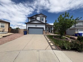 Building Photo - 7961 Cairn Ct