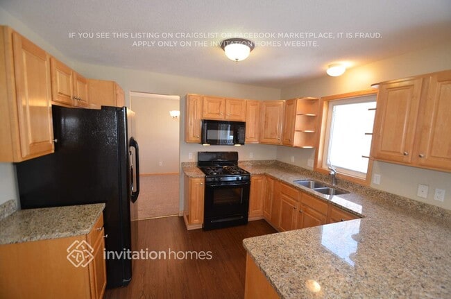 Building Photo - 16128 Harmony Path