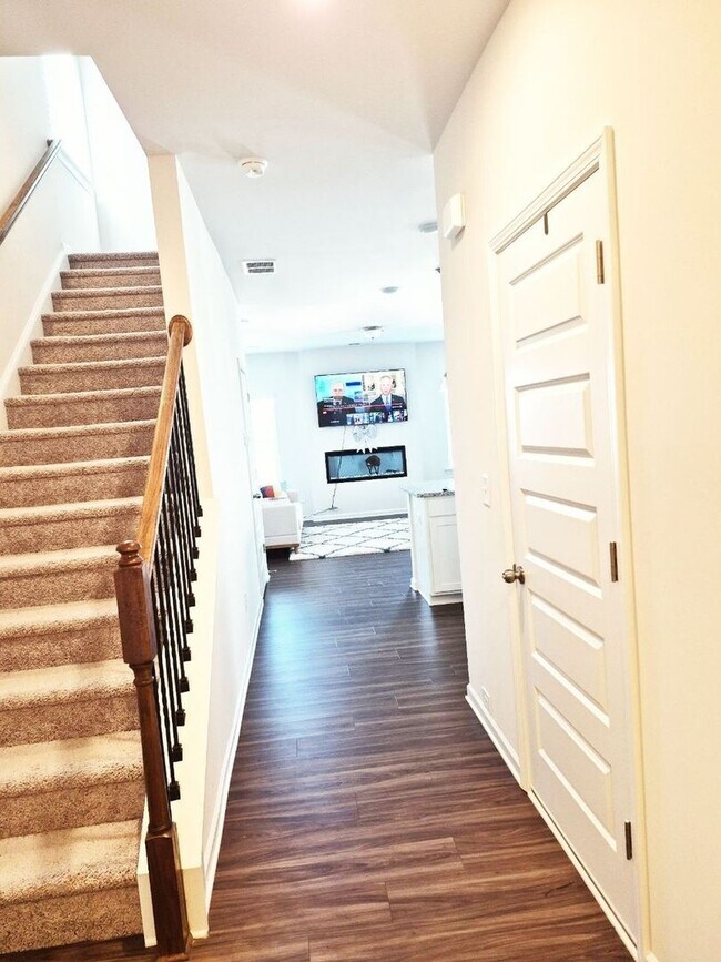 Foto del edificio - 618 Blaven St