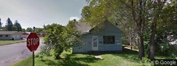 FACHADA DE LA CASA - 1324 M St NE