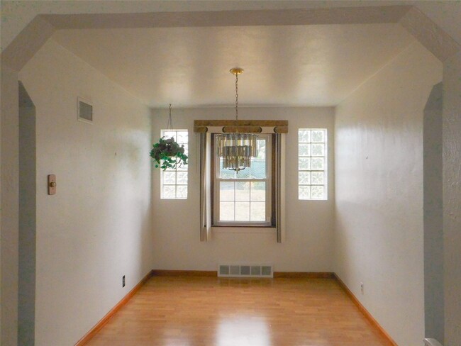 Foto del edificio - 2031 Ranchdale Dr