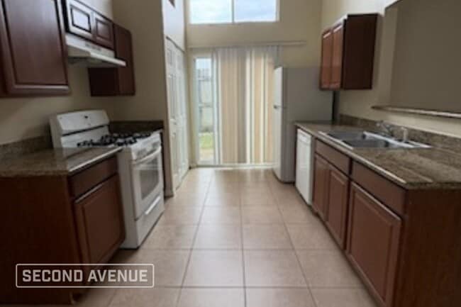 Building Photo - 7610 Alcomita Dr