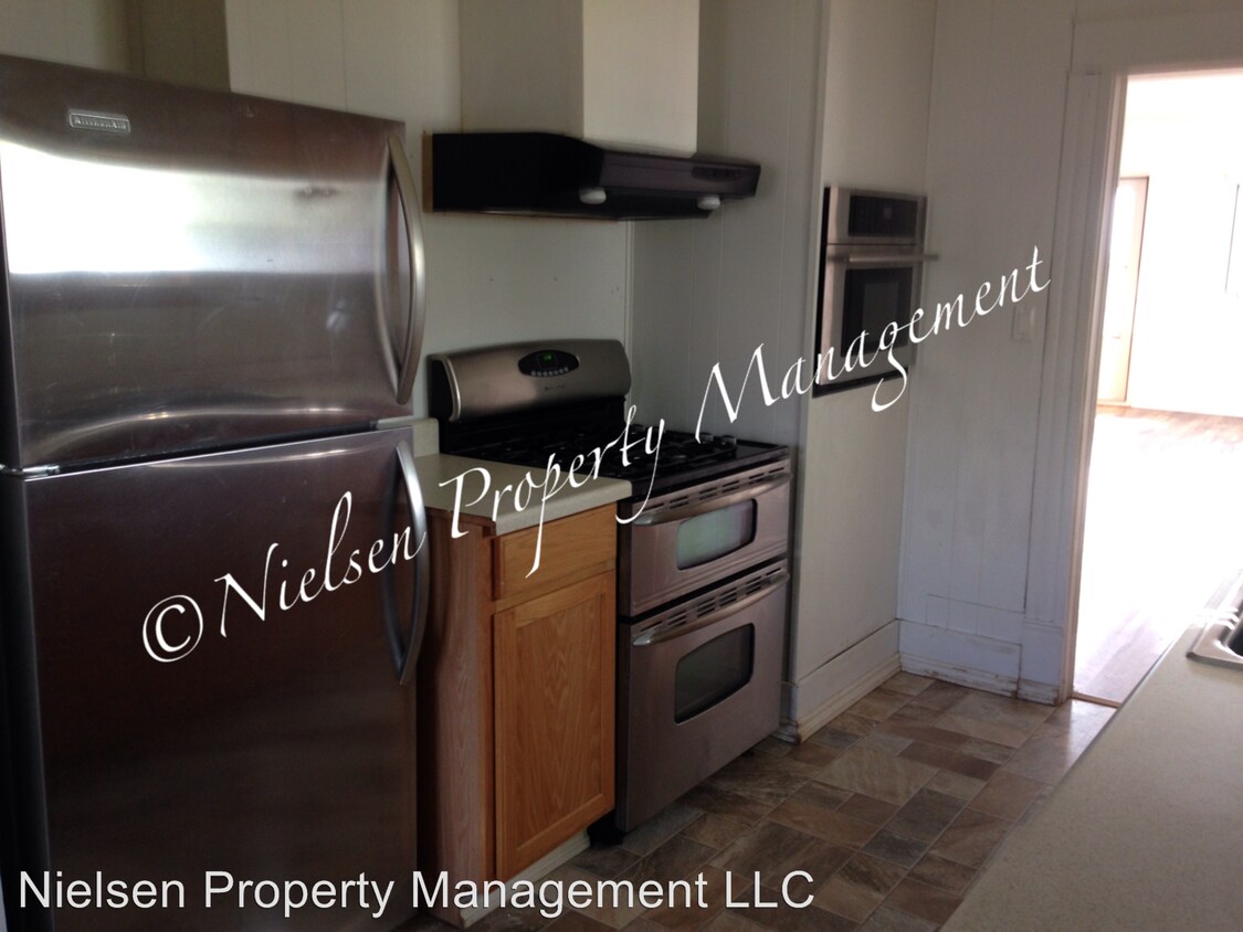 Primary Photo - 3 br, 1 bath House - 837 Zarelda