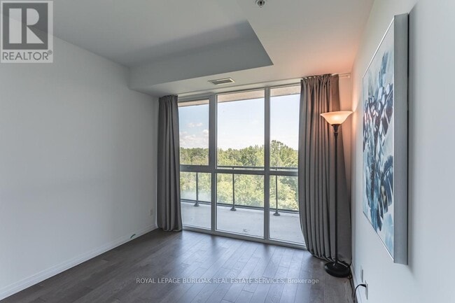 Photo du bâtiment - 7711 Green Vista Gate