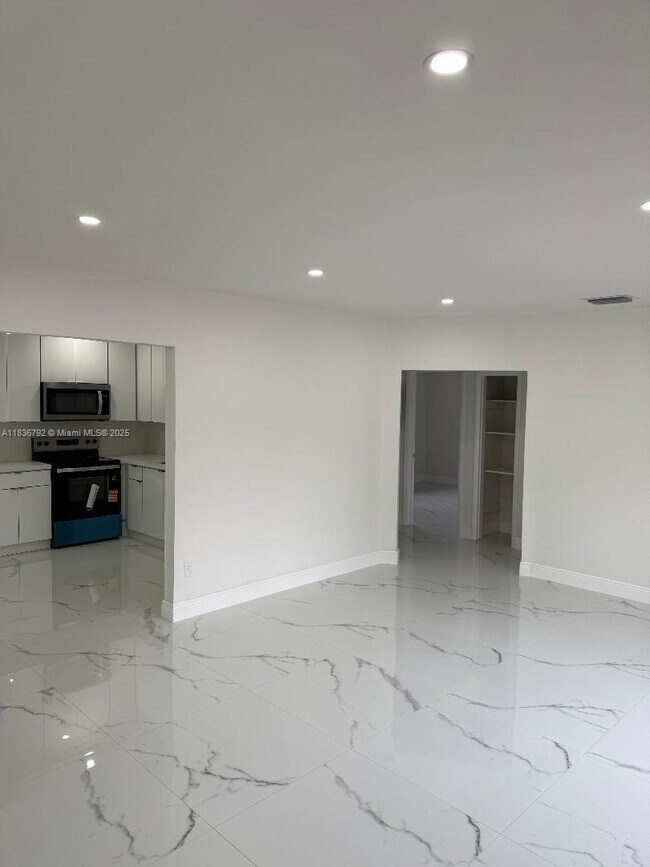 Foto del edificio - 1515 NW 26th Ave