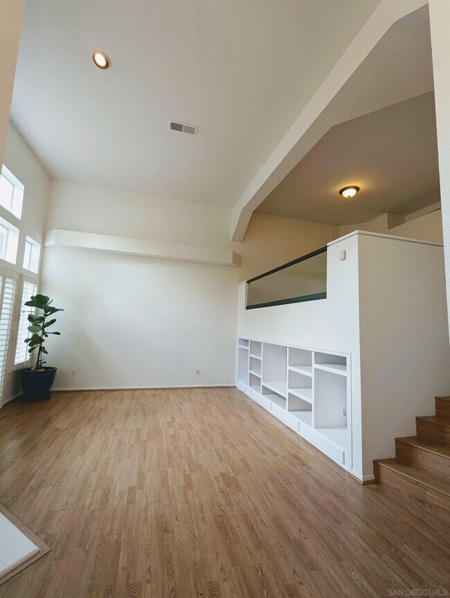 7170 Calabria Ct Unit D, San Diego, CA 92122 Condo for Rent in San