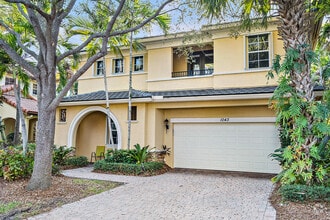 Building Photo - 1043 Vintner Blvd