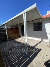 Building Photo - 4239 E Lee St