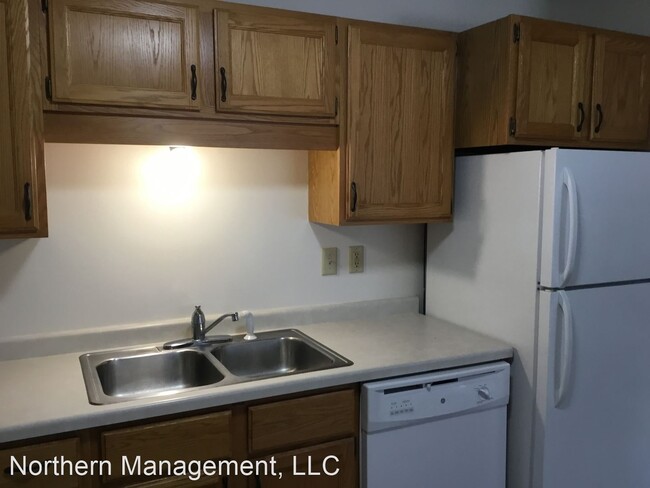 Foto del edificio - 2641-2641 Bush Ct