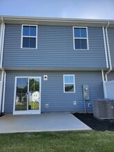 Building Photo - 419 Mancini Dr