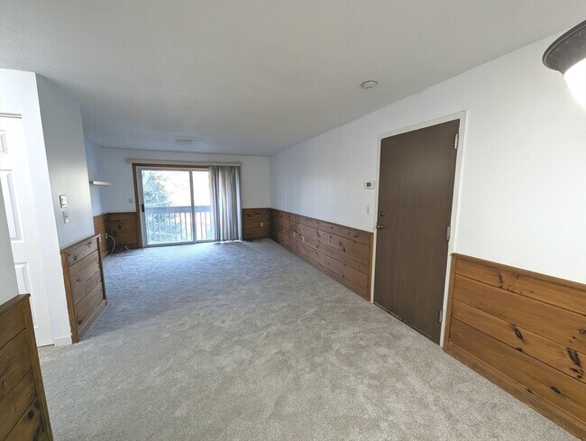 Foto del edificio - 2612 Franklin Crossing Rd