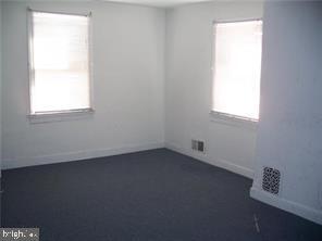 Primary Photo - 101 W Broad St