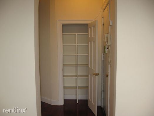 Building Photo - 484 Convent Ave