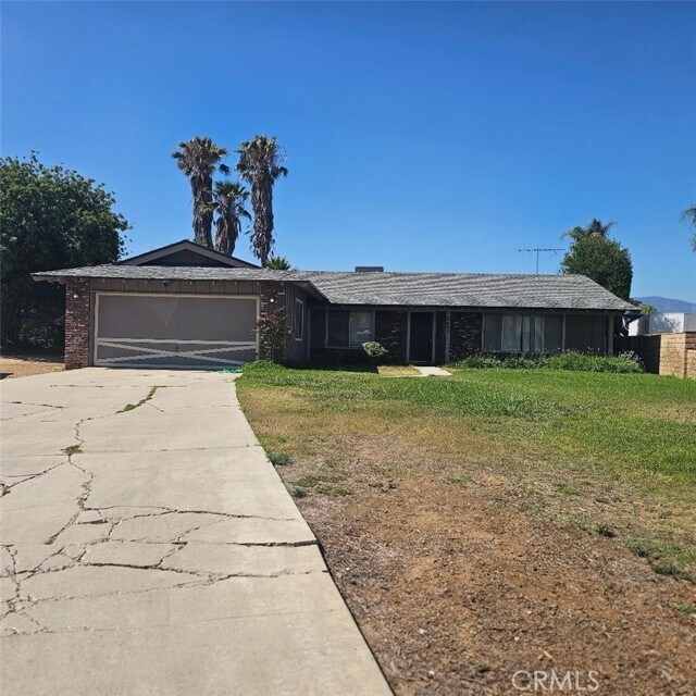 Foto principal - 2400 Vine Ave