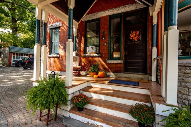 Building Photo - 217 Loraine Ave