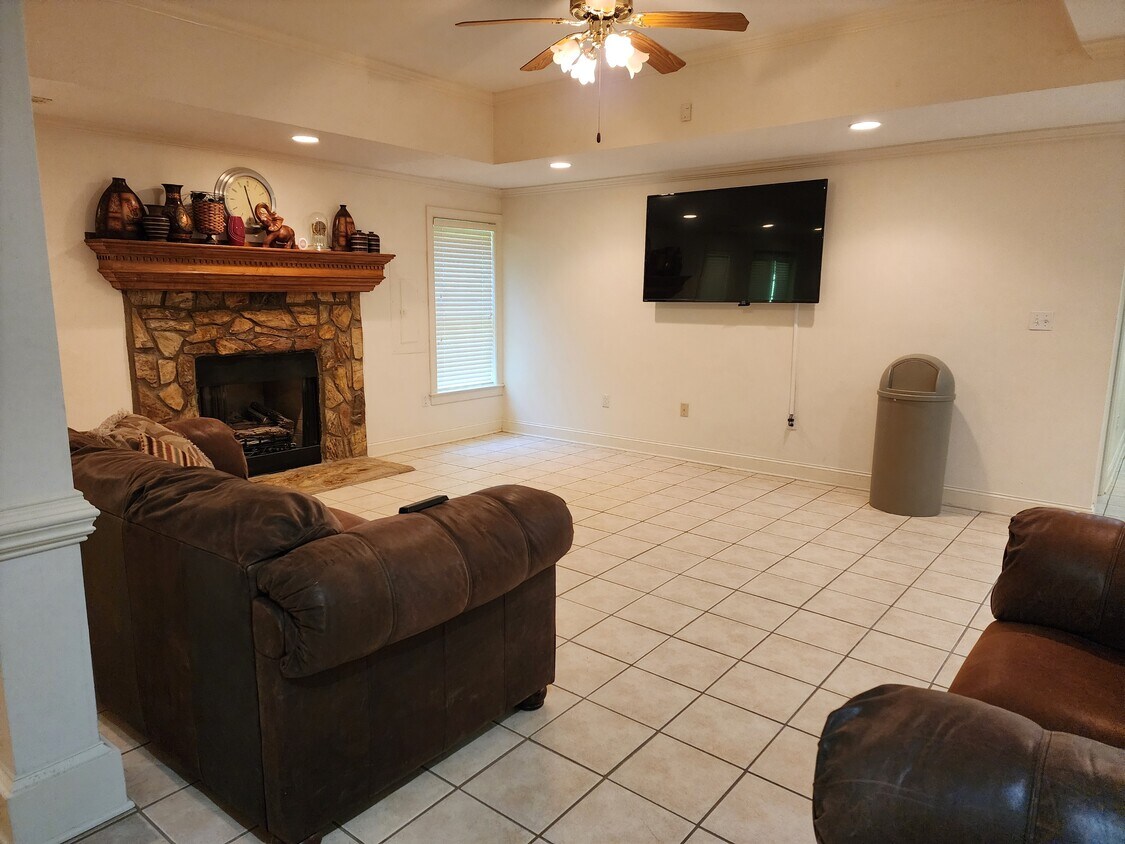 Foto principal - 2503 Wilpar Dr