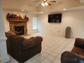 Building Photo - 2503 Wilpar Dr