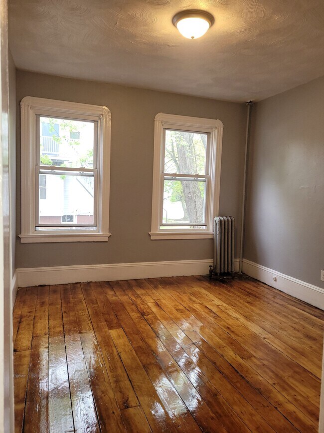 Foto del edificio - 26 Chestnut Ave