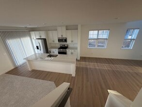 Building Photo - 10545 Harbor Ln N