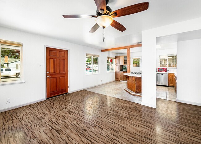 Foto del edificio - 7 E M St