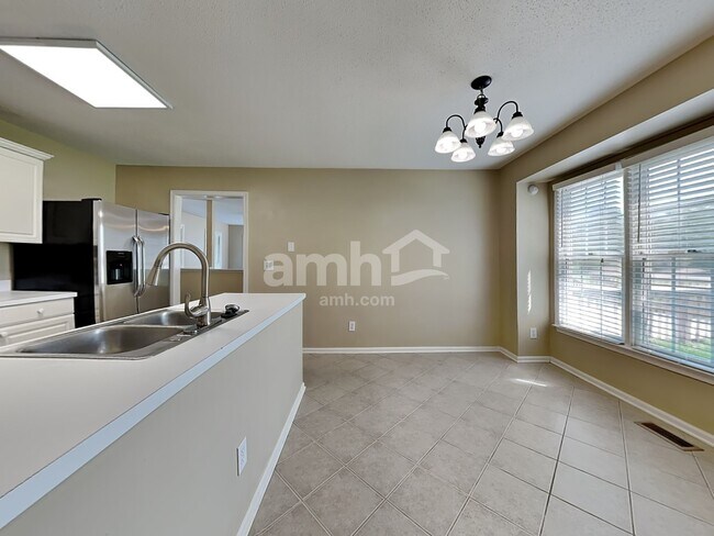 Foto del edificio - 6307 Stonewick Dr