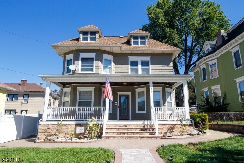 Foto principal - 172 S Morris St