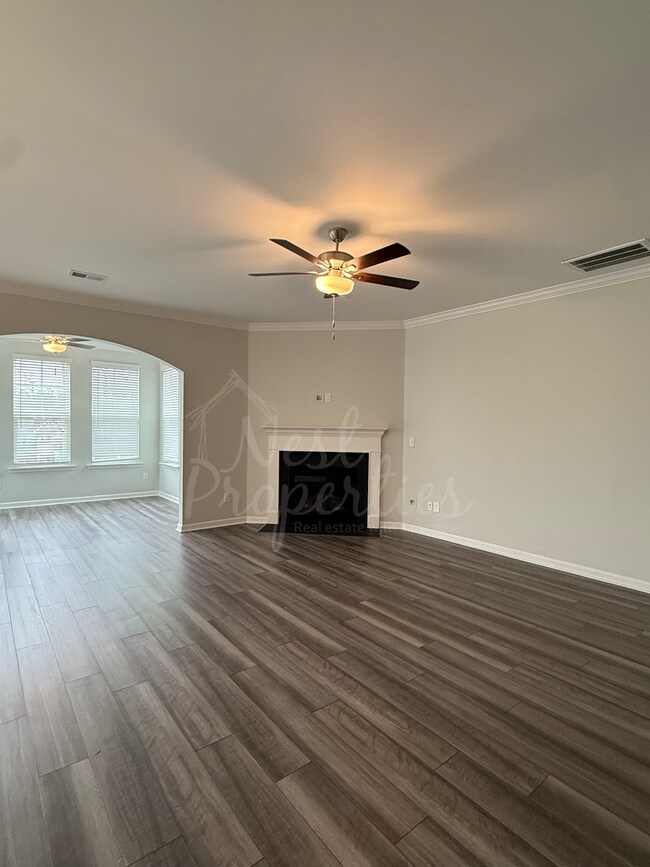 Building Photo - 143 Brockway Dr