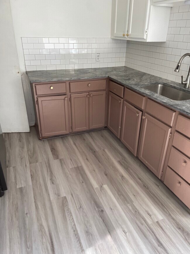 Foto del edificio - 4014 E Woodrow Pl