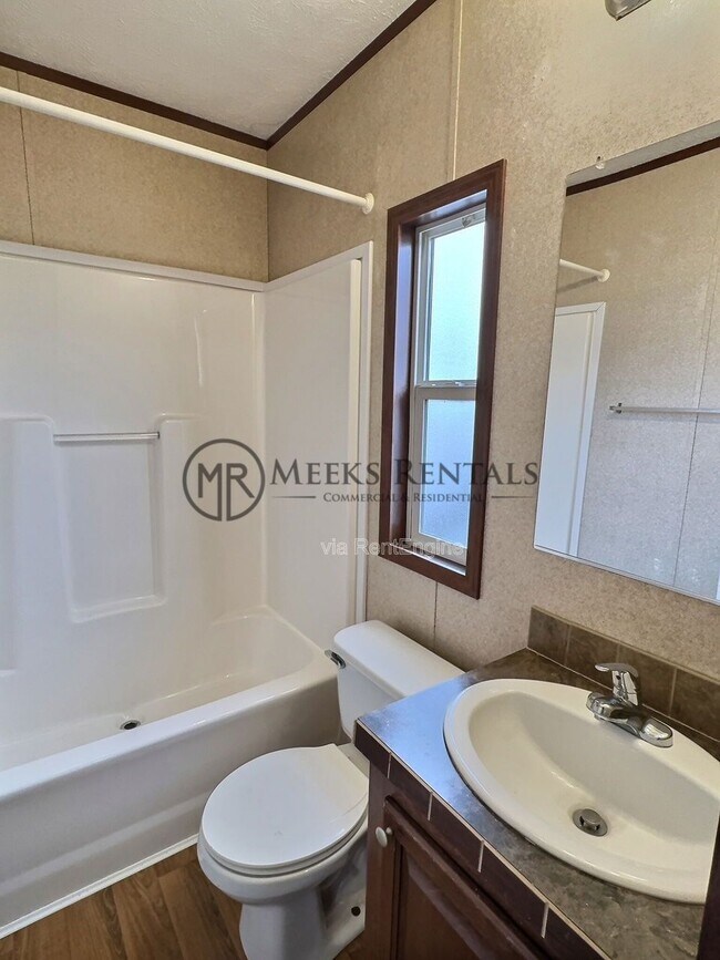 Foto del edificio - 64 Richardson Ln