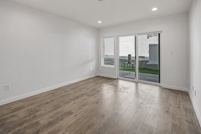 Building Photo - 6611 Leland Way