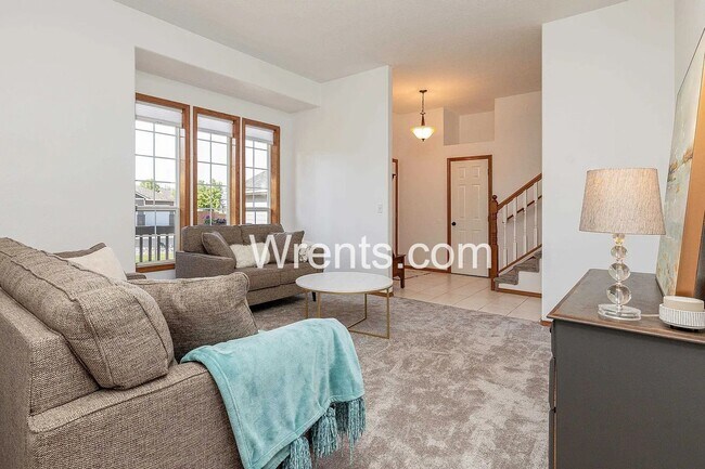 Foto del edificio - Beautiful 6 bed Highly Desirable Colbert Area!