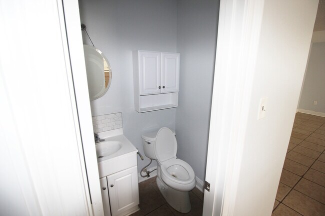 Foto del edificio - 5014 Newlands St