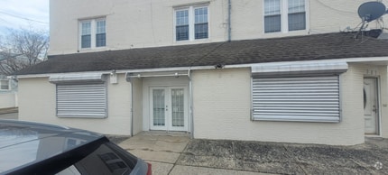 Building Photo - 284 Orange Ave